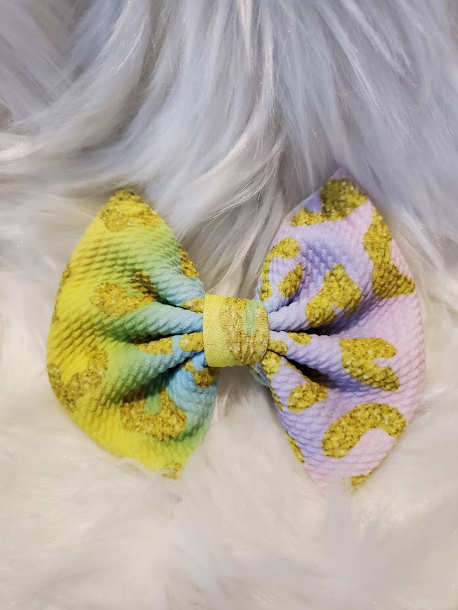 Rainbow leopard bow